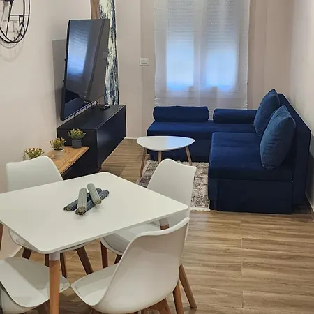 Center 2 * Durrës