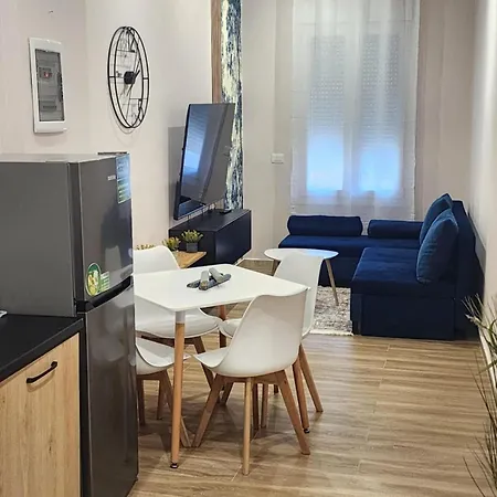 Center 2 * Durrës